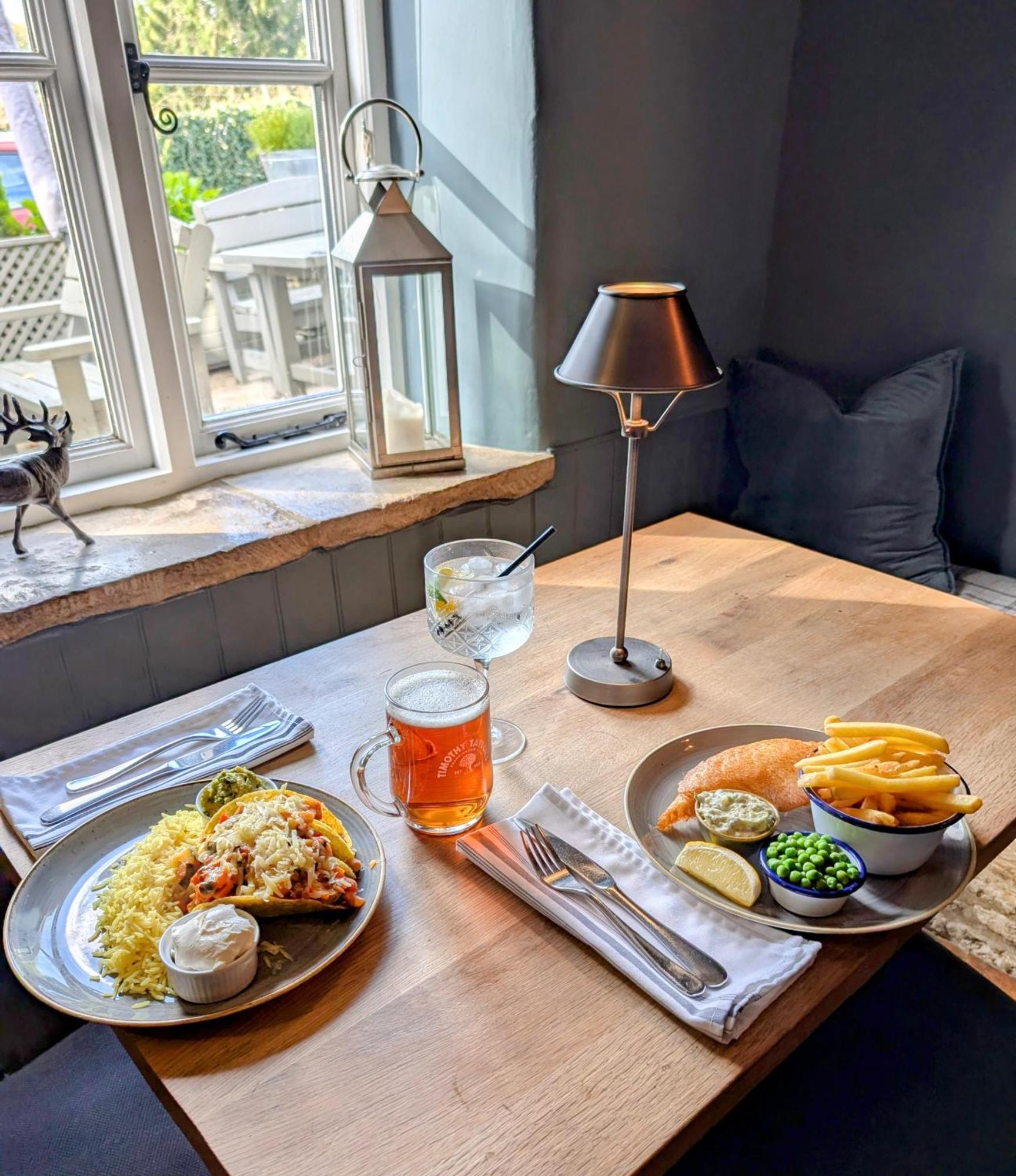 The Keepers Arms Inn Quenington