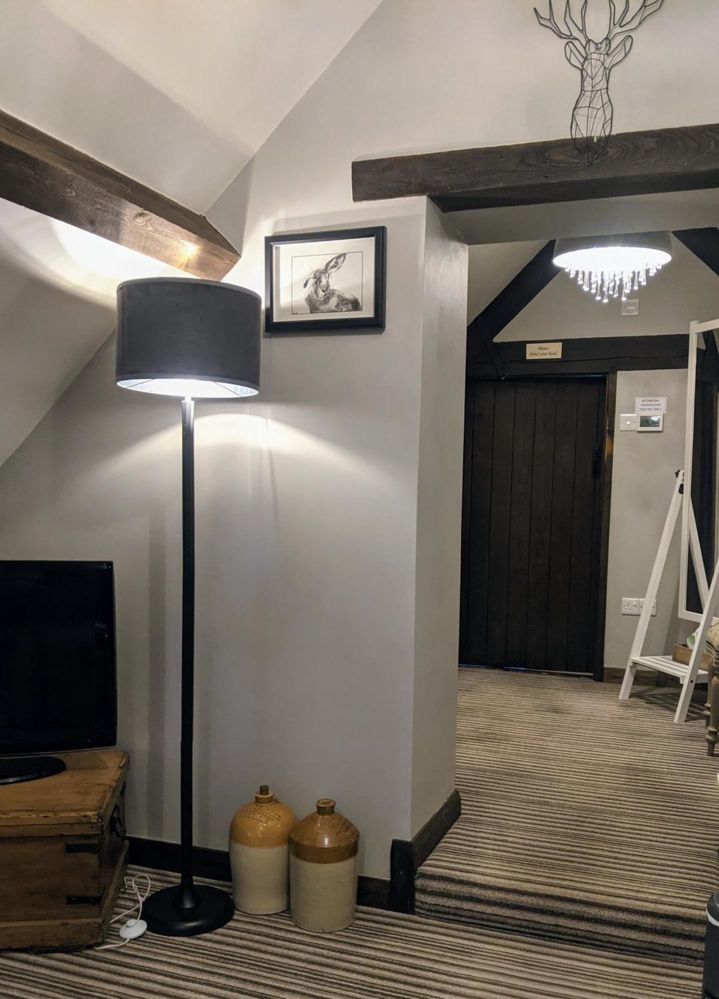 The Keepers Arms Inn