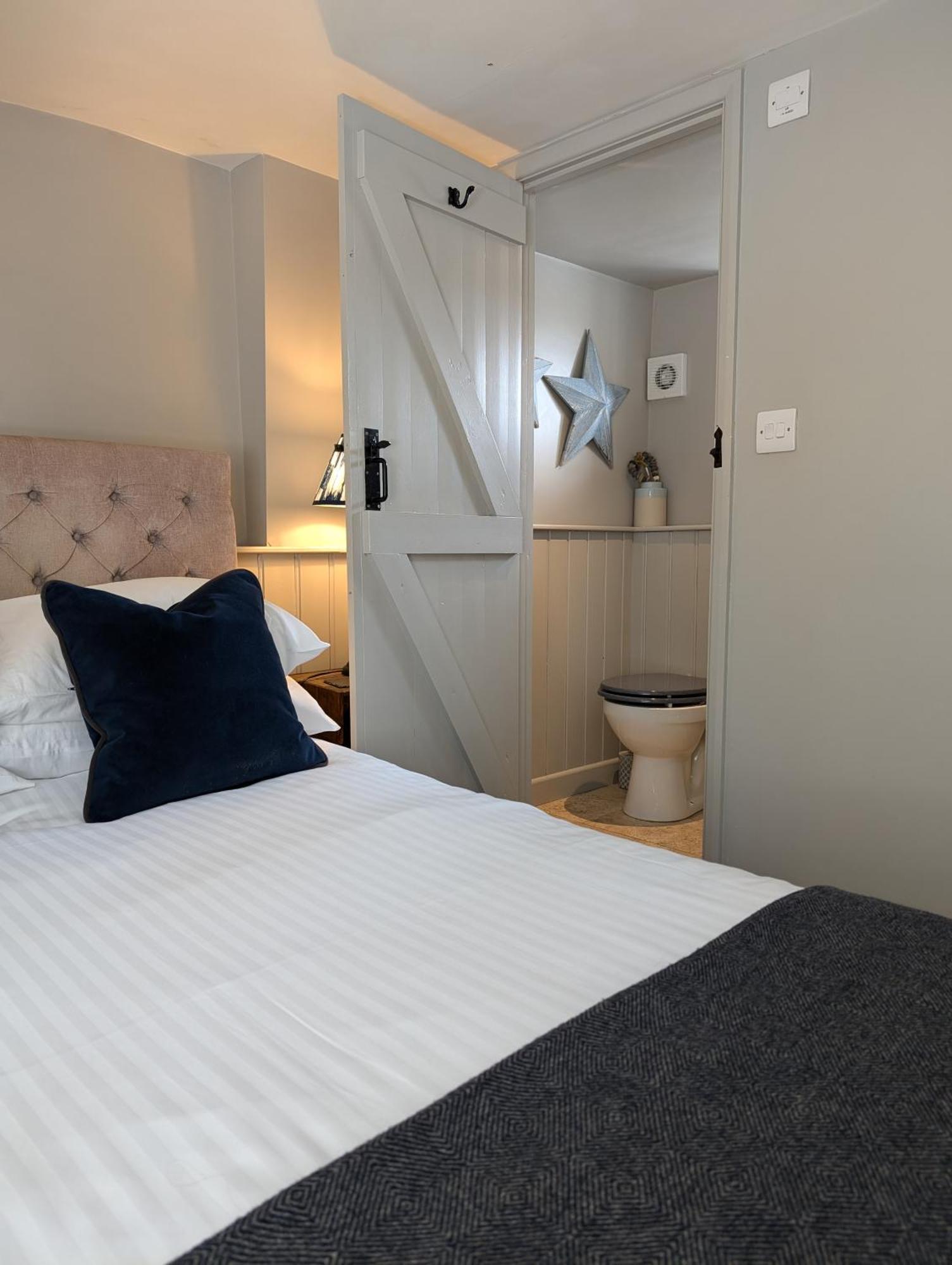 The Keepers Arms Inn 3*